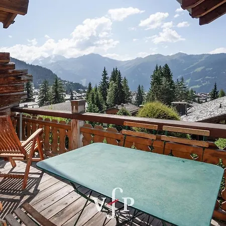 Charming In Brunet With Views